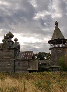 Церковь Дмитрия Солунского с колокольней (деревянная)