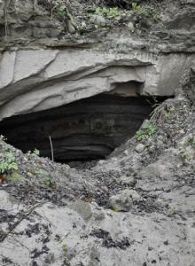 "Танечкина" пещера д.Старая Ладога